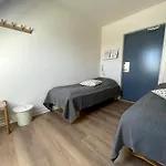 Kragsbjerggaard Hostel *