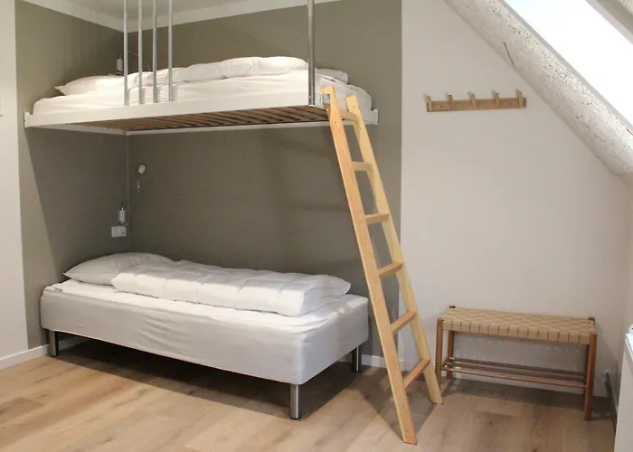 Kragsbjerggaard אכסניה